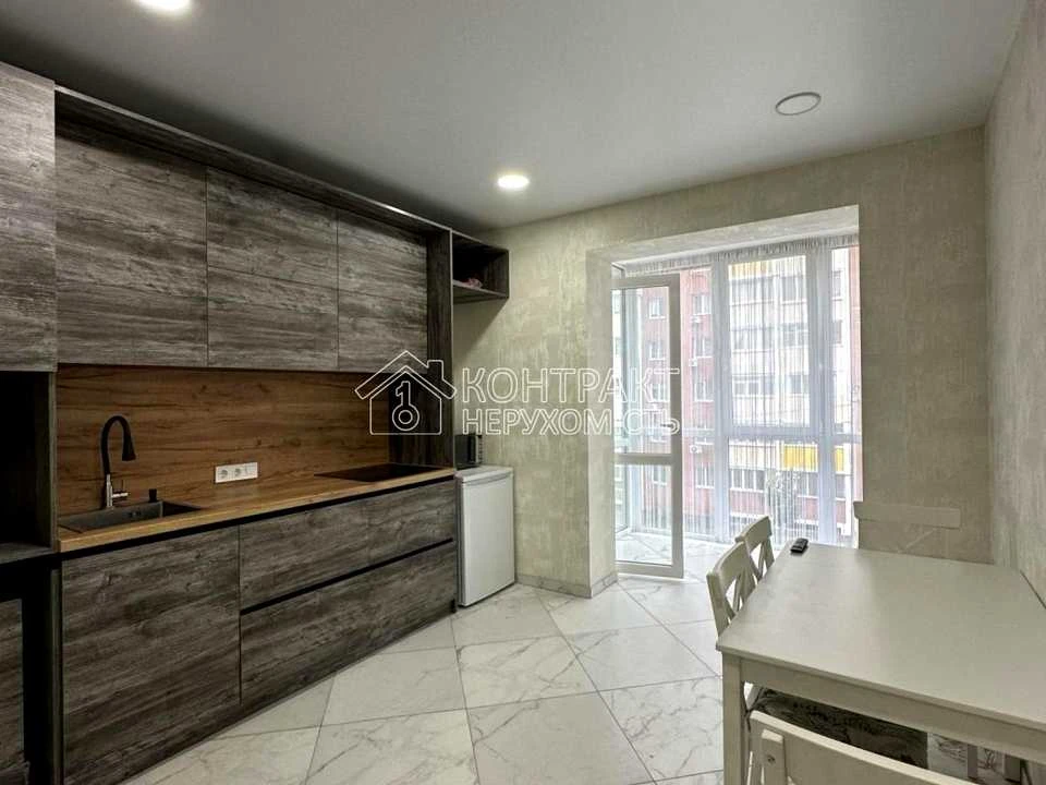 Apartment. Kharkiv, Dragomanova St.