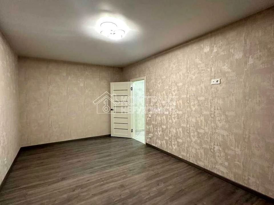 Apartment. Kharkiv, Dragomanova St.