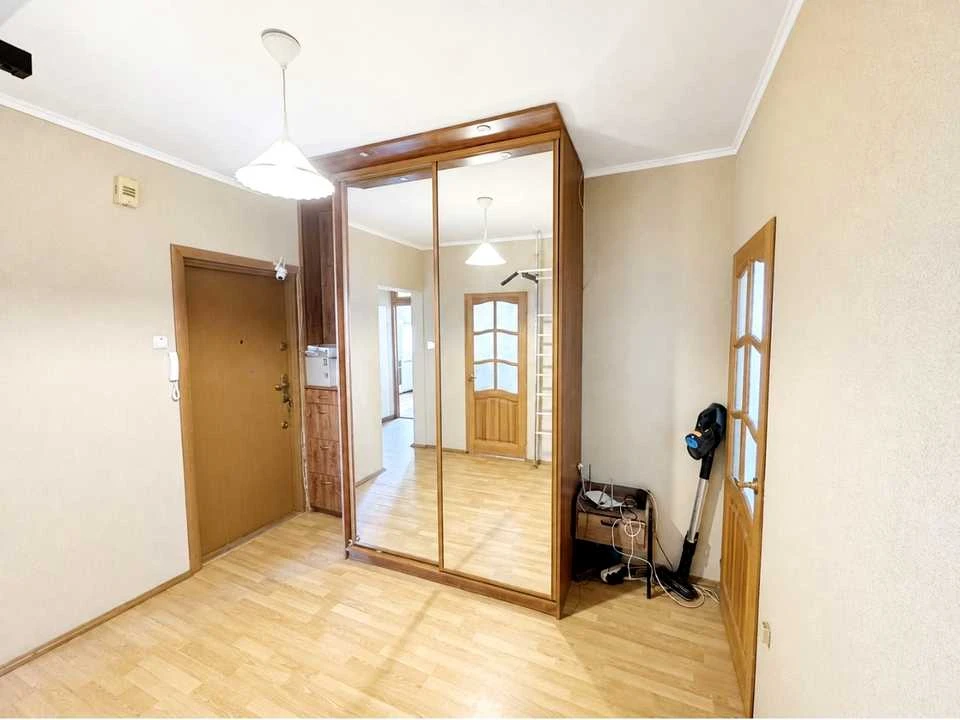 Квартира. Киев, Степана Олейника ул.