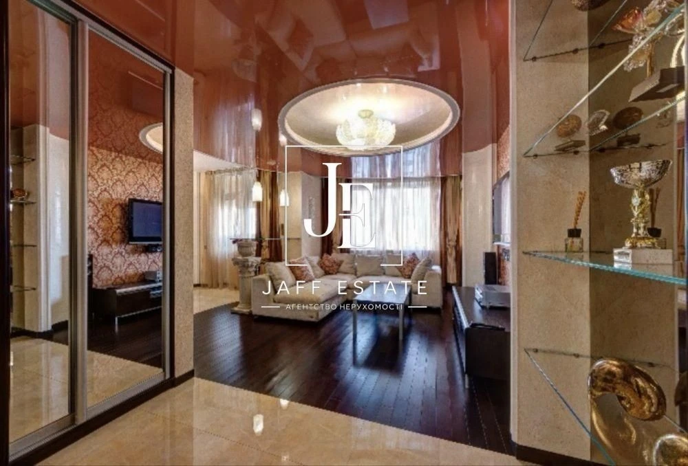 Sale of a 2-room apartment in a residential complex at 35 Verkhovinna Street | Zh