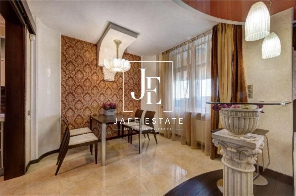 Sale of a 2-room apartment in a residential complex at 35 Verkhovinna Street | Zh