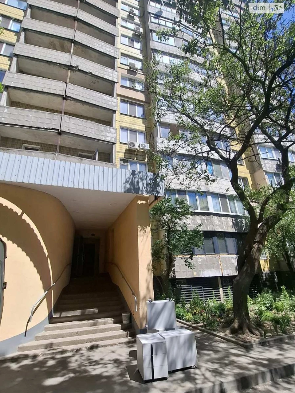 Продажа квартиры Тополь-3.