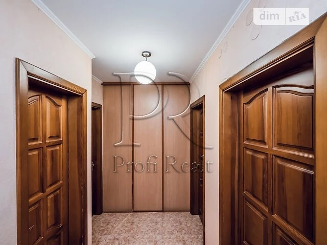 Sale of 2-room apartment 70.8 sq. m. on Bereznyakivska st. 30 • ID