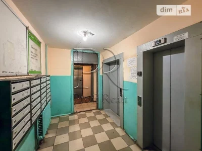 Sale of 2-room apartment 70.8 sq. m. on Bereznyakivska st. 30 • ID