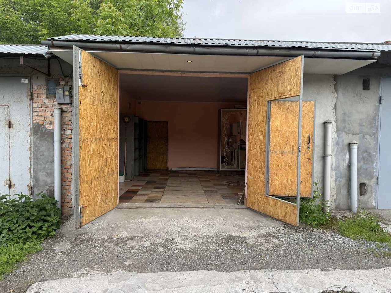 Продаж Місце в гаражному кооперативі Виставка