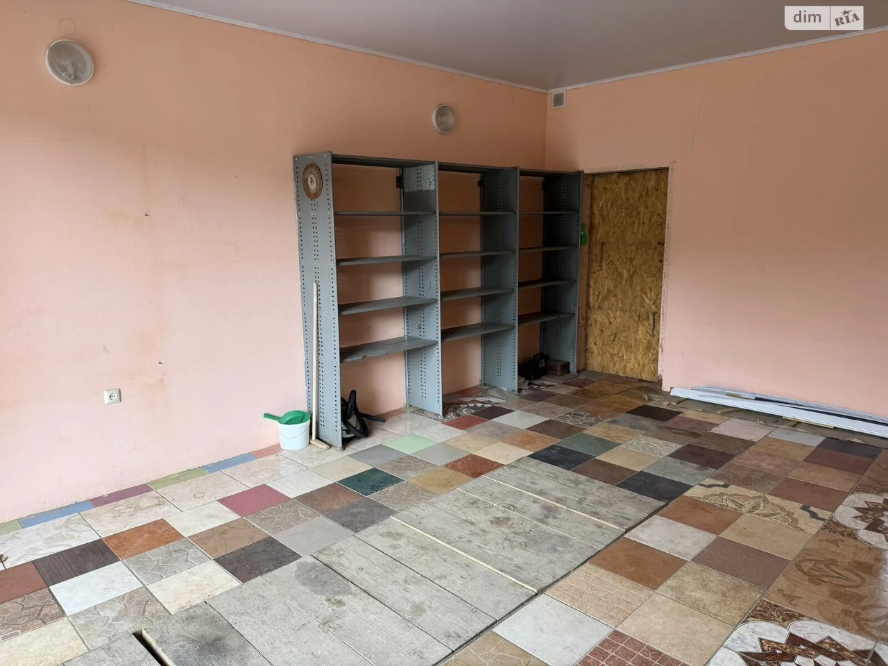 Продаж Місце в гаражному кооперативі Виставка