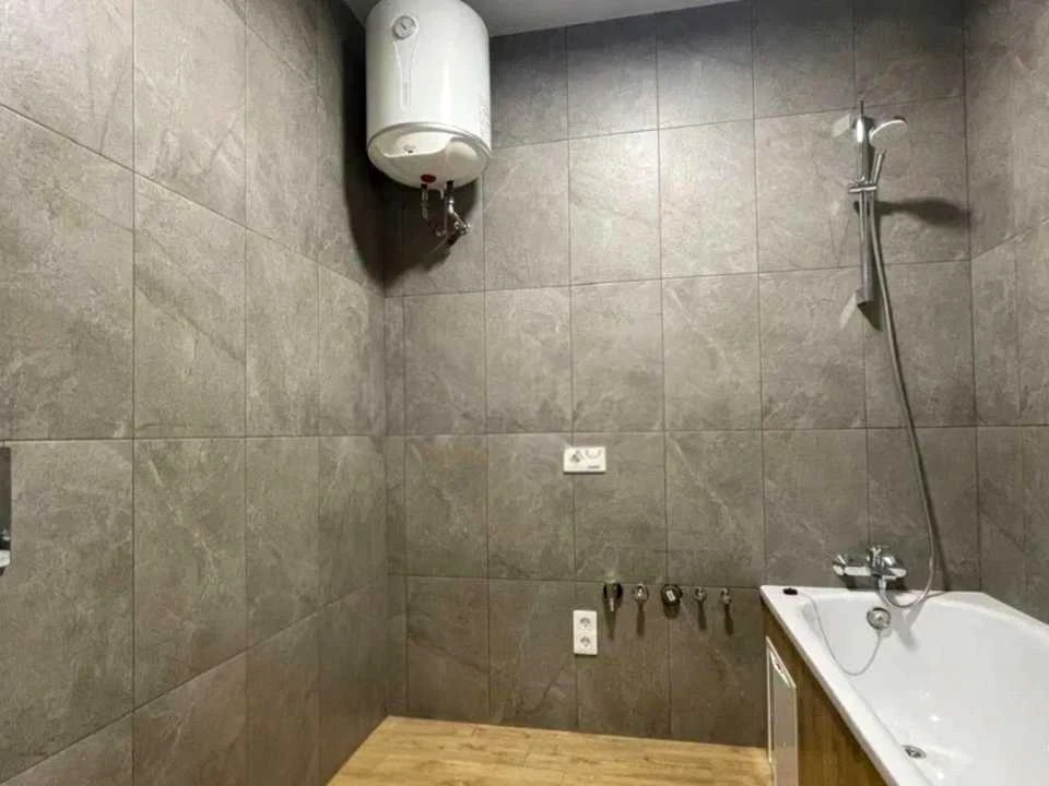 Apartment. Kharkiv, Heroiv Kharkova Ave. (Moskovskiy)