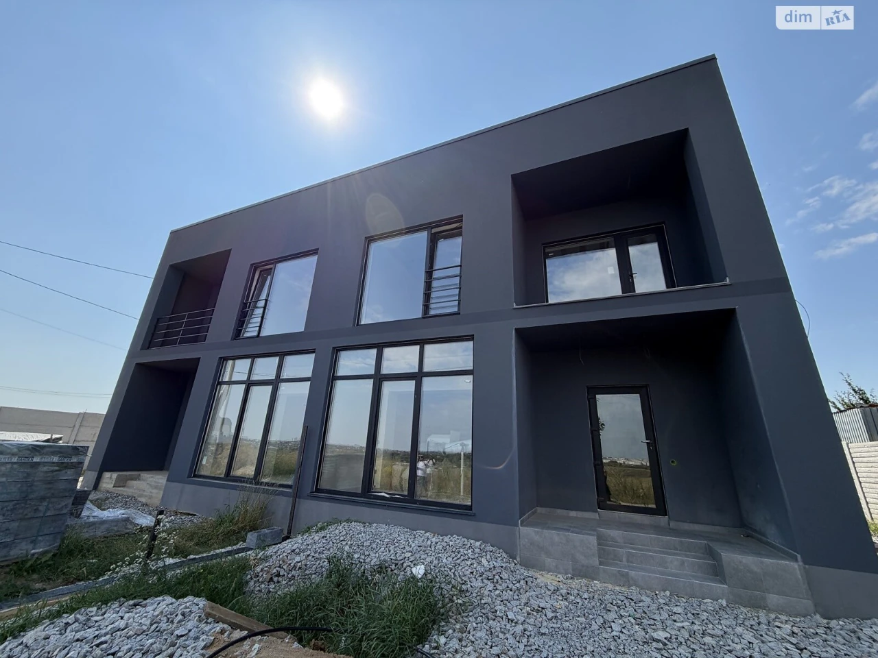 Duplex for sale Academic