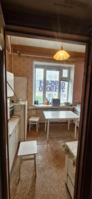 Owner 3 bedroom stalinska avenue heroes kharkov 57/63