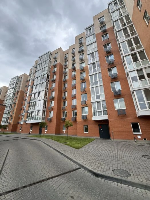 Продам 2-х ком с ремонтом в ЖК Уютный Победе-3