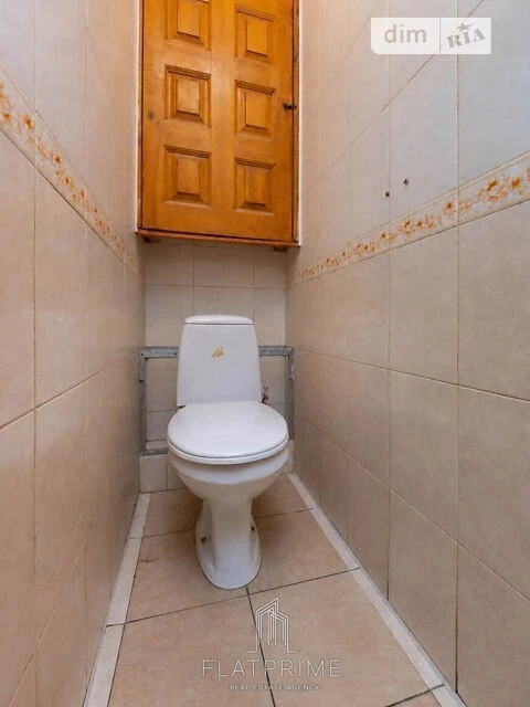 Продаж 3к квартири 69 кв. м на вул. Прирічна 5 • ID 34728947