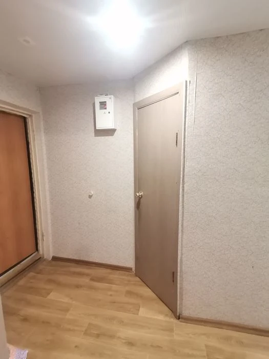Продам 2х ком квартиру в центре города.