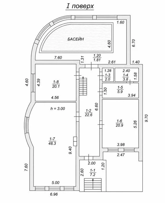 NO COMMISSION! A house of 430 m² with a pool and a plot of 15 acres in the city of