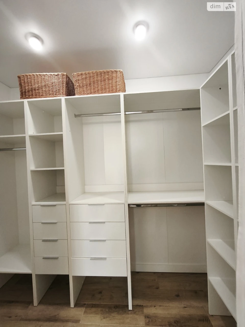 Продаж Квартира Компотний