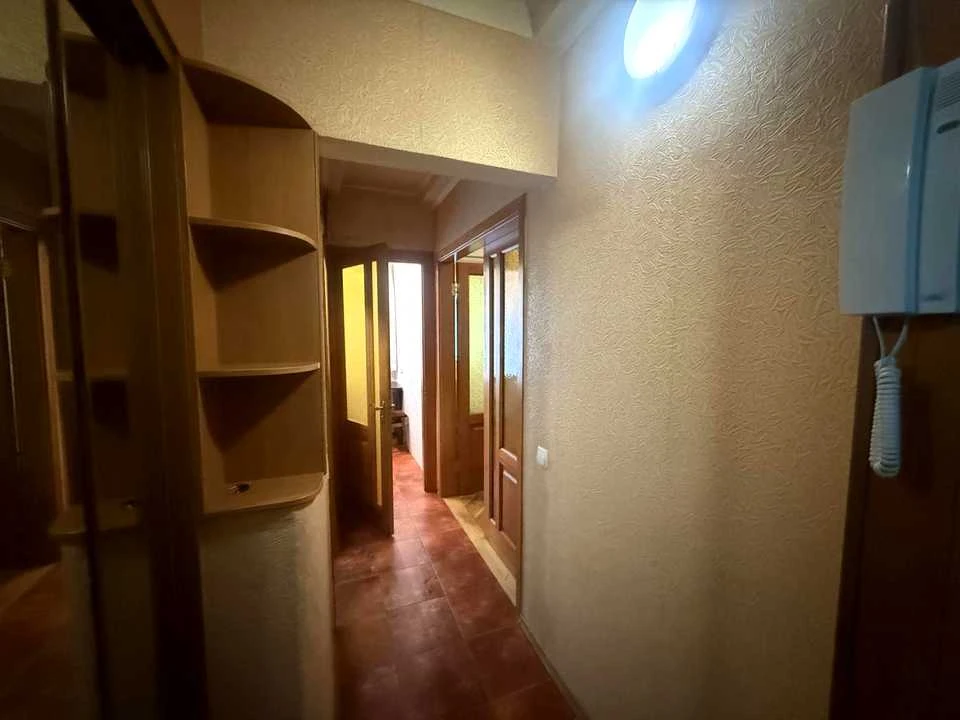 Apartment. Kyiv, Volodymyr Zhabotynskyi St. (Muromska)