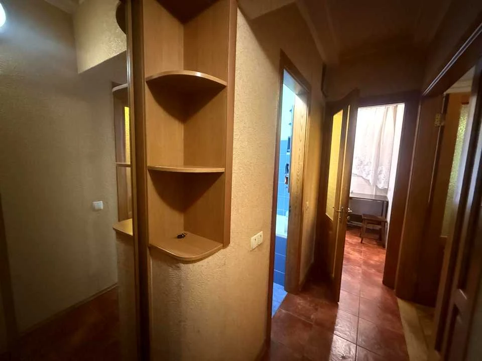 Apartment. Kyiv, Volodymyr Zhabotynskyi St. (Muromska)