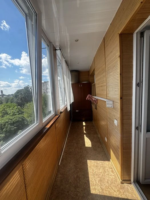 Продаж 4-х кімнатноі квартири р-н  Вокзалу