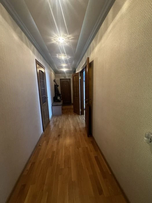 Продаж 4-х кімнатноі квартири р-н  Вокзалу