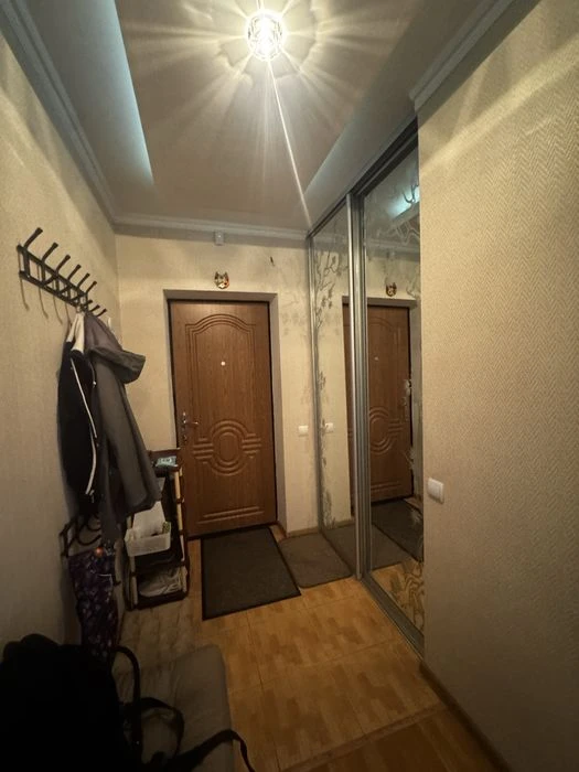 Продаж 4-х кімнатноі квартири р-н  Вокзалу