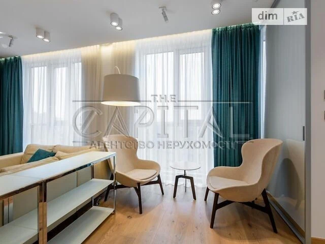 Sale of a 5-room apartment of 189 sq. m. on Bulvarno-Kudryavska Street 7