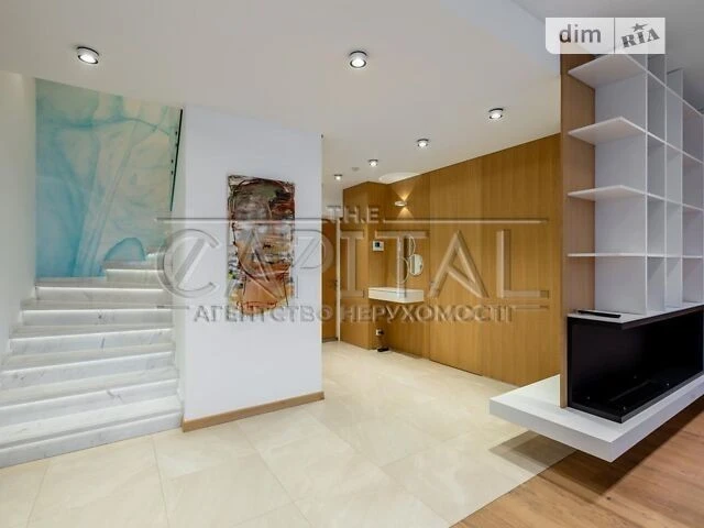 Sale of a 5-room apartment of 189 sq. m. on Bulvarno-Kudryavska Street 7
