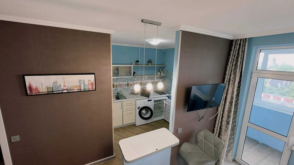 One-room apartment for sale in Kharkiv, near the Kyivsk metro station.