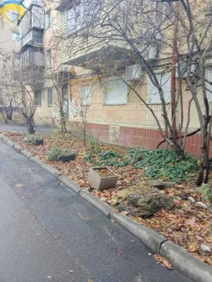 2х комнатная в районе ПАРКА Победы К-90
