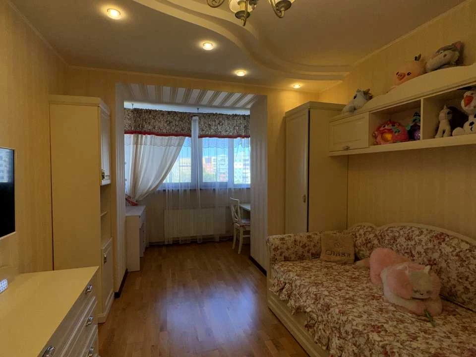 Квартира. Одесса, Тополина ул.