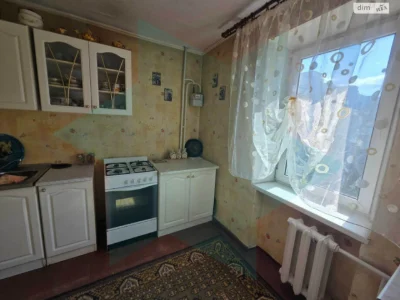 Продаж Квартира Кирилівка