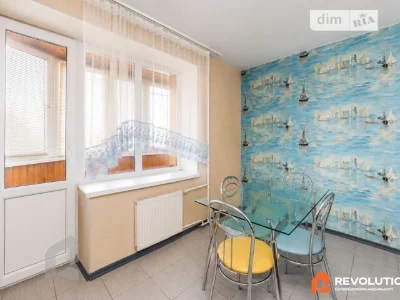 Sale of 3-room apartment 82.7 sq. m. on Kharkovska Street 46 • ID 346