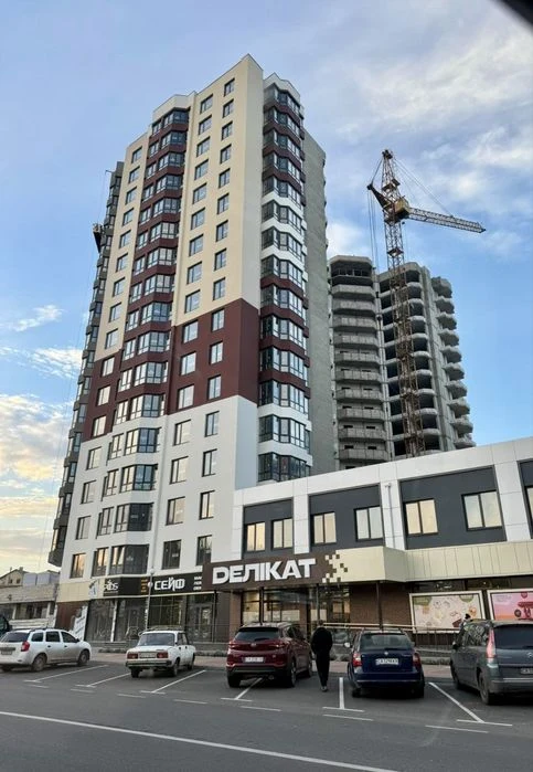 Продаж 3 кімнатноі квартири з чудовим видом, вул.Жужоми, 1,