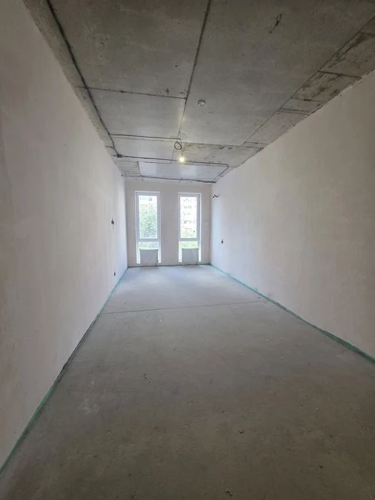 Spacious 2-bedroom apartment for sale, ready to move in, Pavlo residential complex