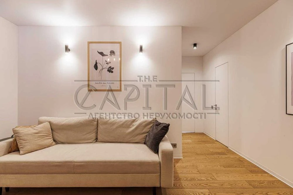 FOR SALE 2-room apartment Center Naberezhno-Rybalskaya