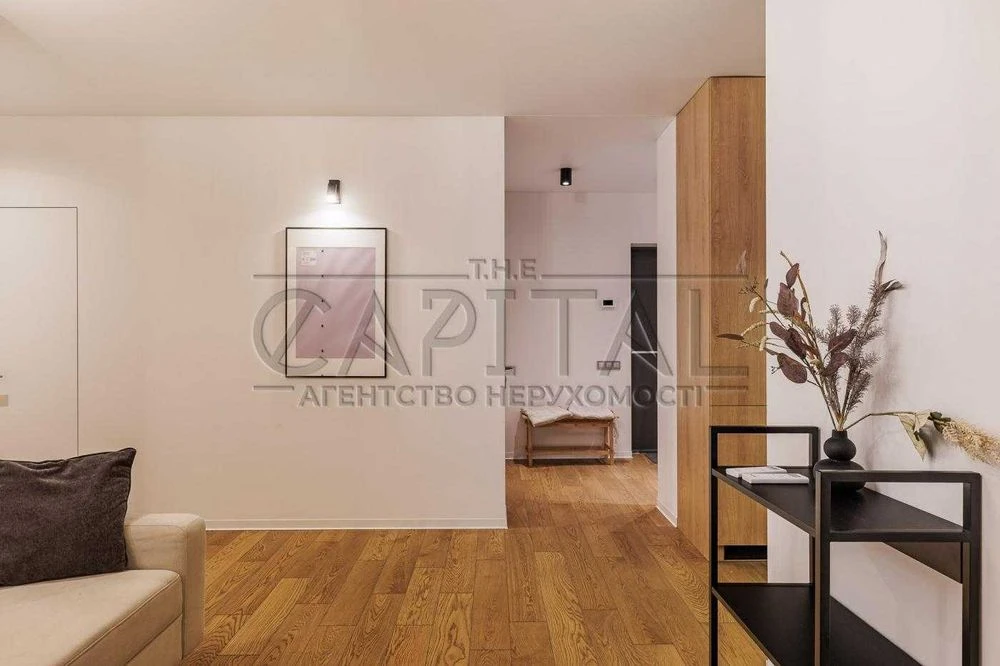 FOR SALE 2-room apartment Center Naberezhno-Rybalskaya