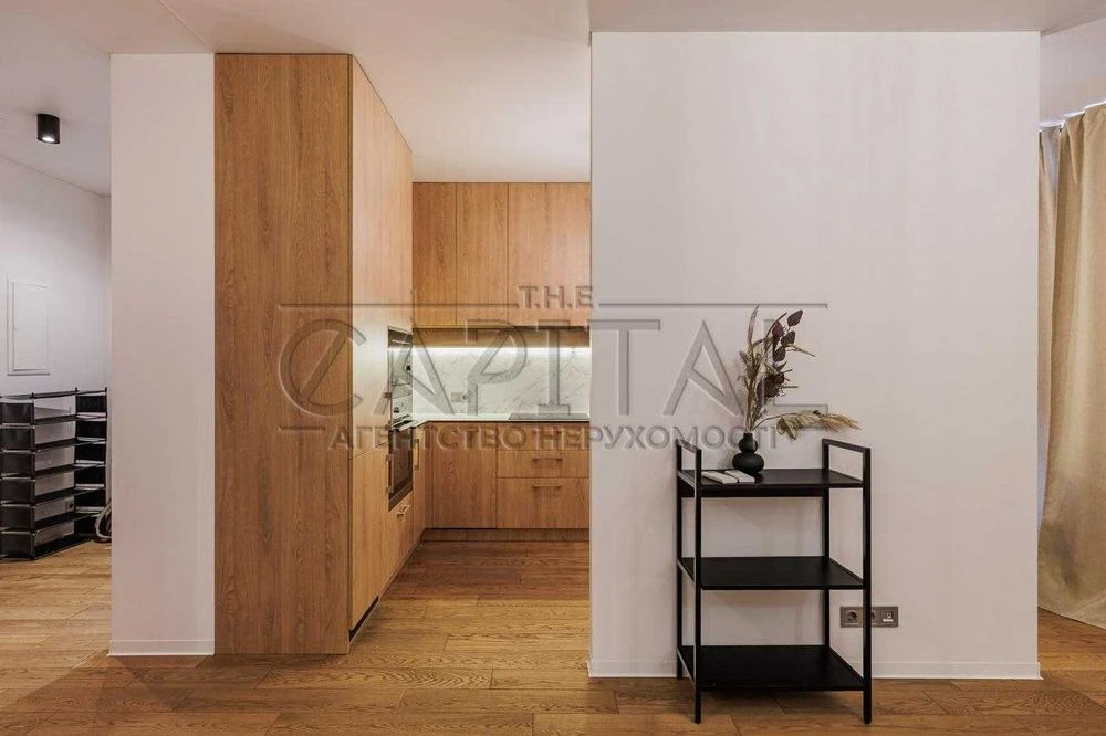 FOR SALE 2-room apartment Center Naberezhno-Rybalskaya