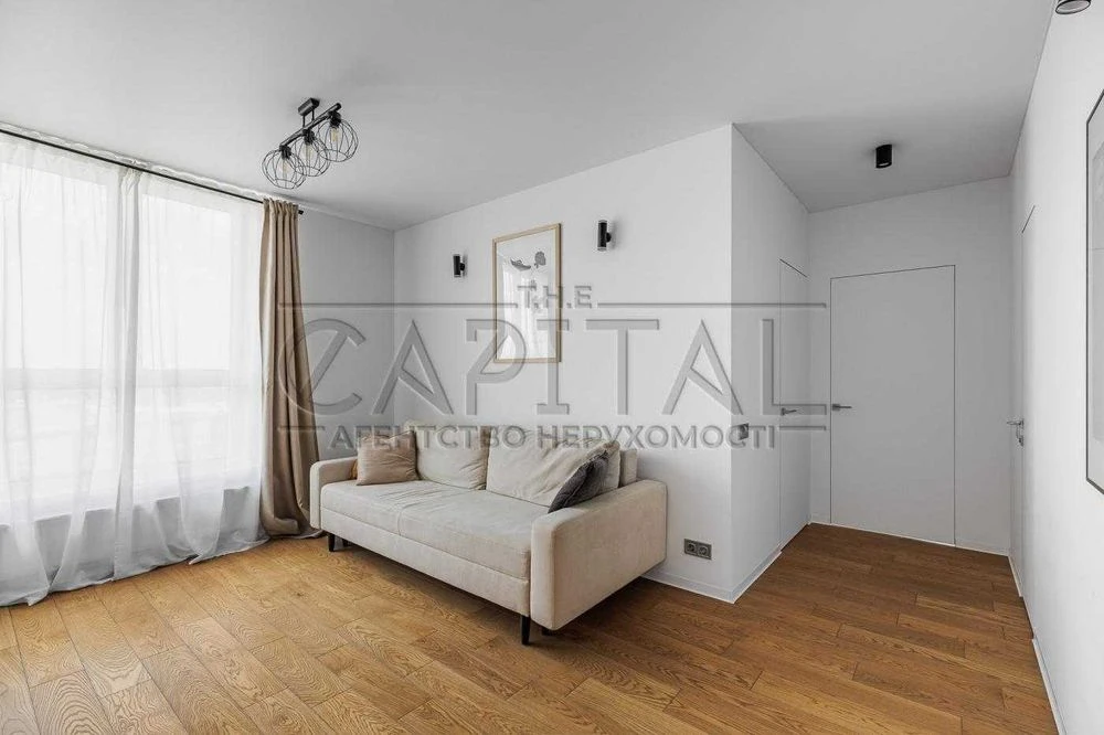 FOR SALE 2-room apartment Center Naberezhno-Rybalskaya