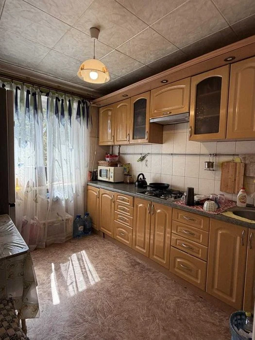 Продам 2-к квартиру в чешке, 7/9 эт, на Героев Пограничник
