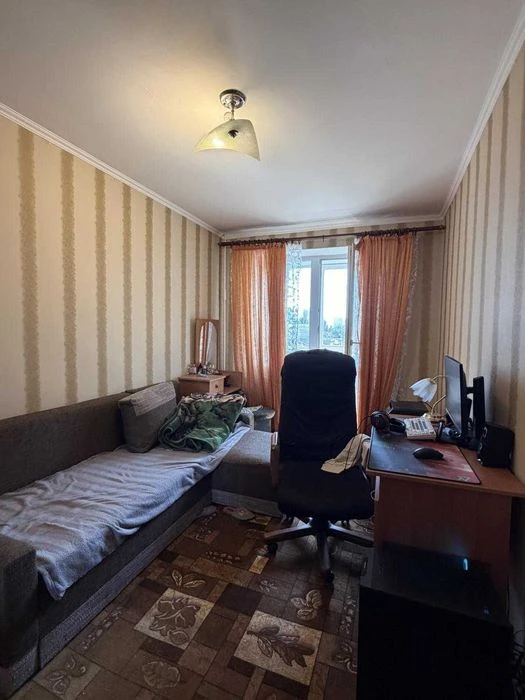 Продам 2-к квартиру в чешке, 7/9 эт, на Героев Пограничник