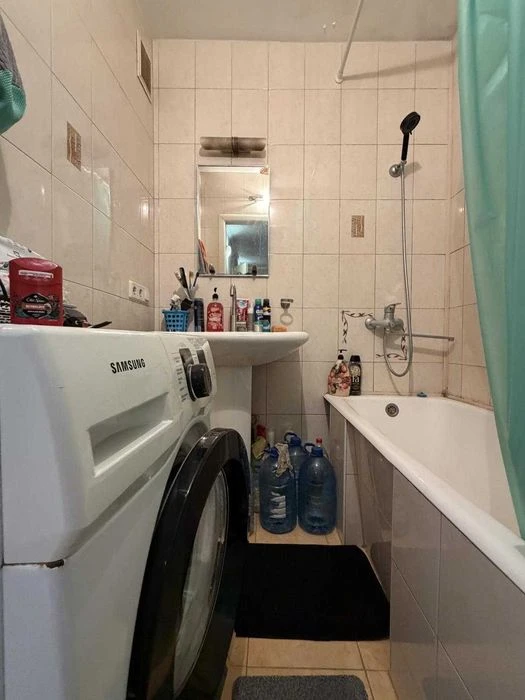 Продам 2-к квартиру в чешке, 7/9 эт, на Героев Пограничник