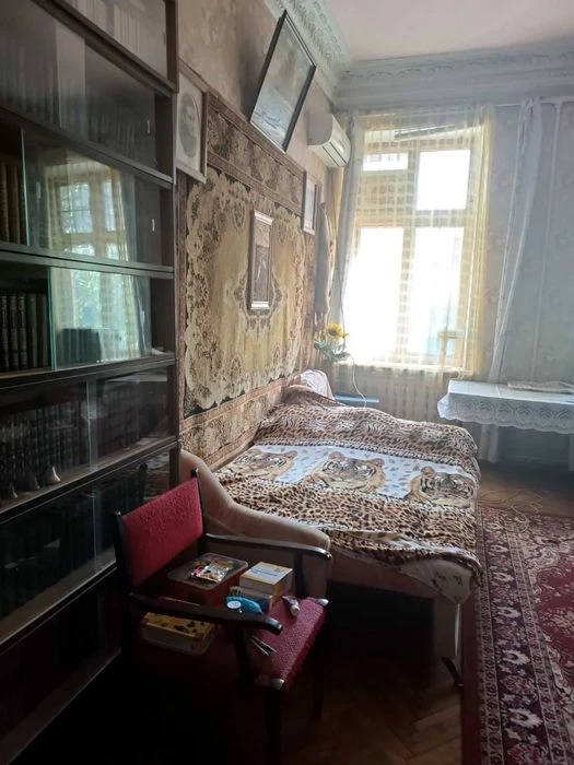 Продам 3-х комн. квартиру в самом Центре.