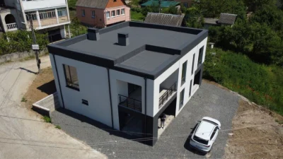 Продаж будинку біля озера | 180м2 | 6 соток