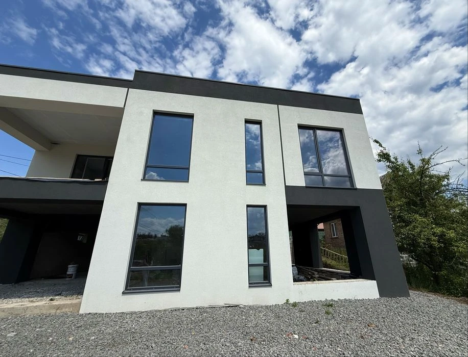 Продаж будинку біля озера | 180м2 | 6 соток