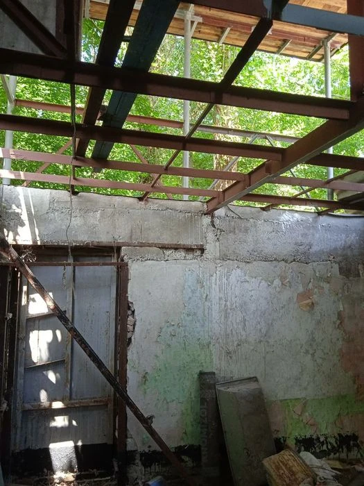 Dacha for sale, box on the boat pier