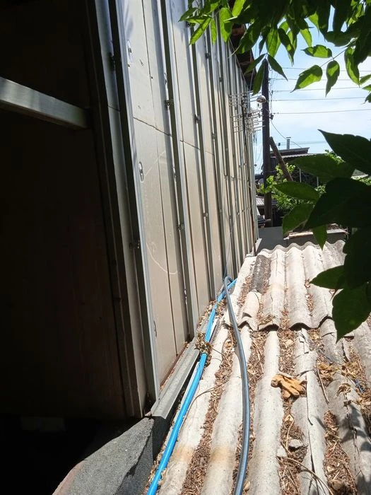 Dacha for sale, box on the boat pier