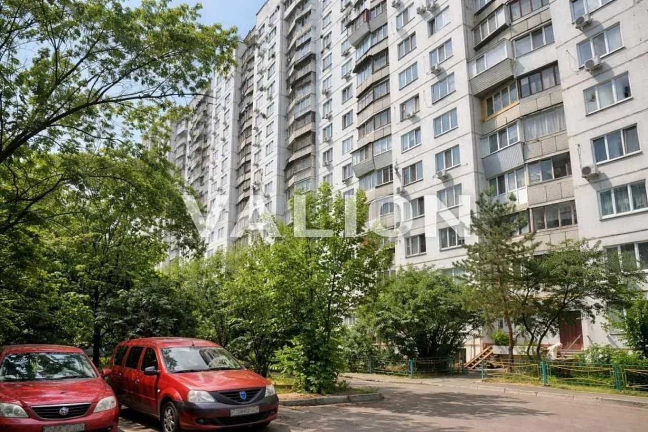 Продаж 3-кімнатної квартири 73.1 м², Героїв Сталінграда прос