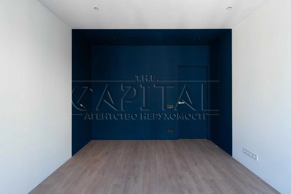 For sale SPACIOUS family apartment with NEW renovation 100m2 Ki
