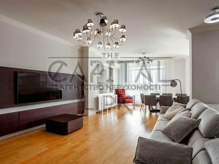Apartment. Kyiv, Andriy Verkhoglyad St. (Mykhayla Dragomirova)