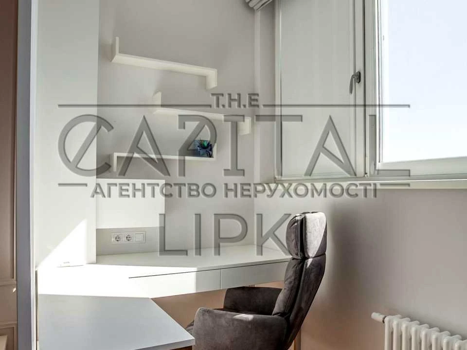 Apartment. Kyiv, Andriy Verkhoglyad St. (Mykhayla Dragomirova)