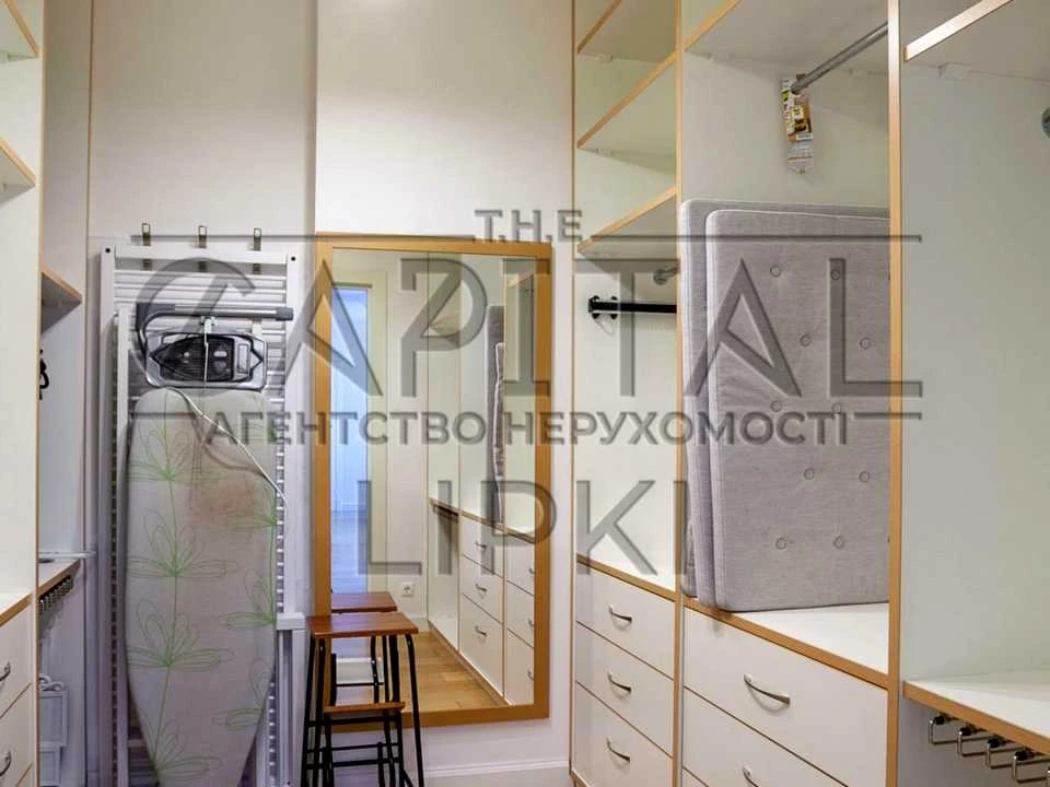 Apartment. Kyiv, Andriy Verkhoglyad St. (Mykhayla Dragomirova)