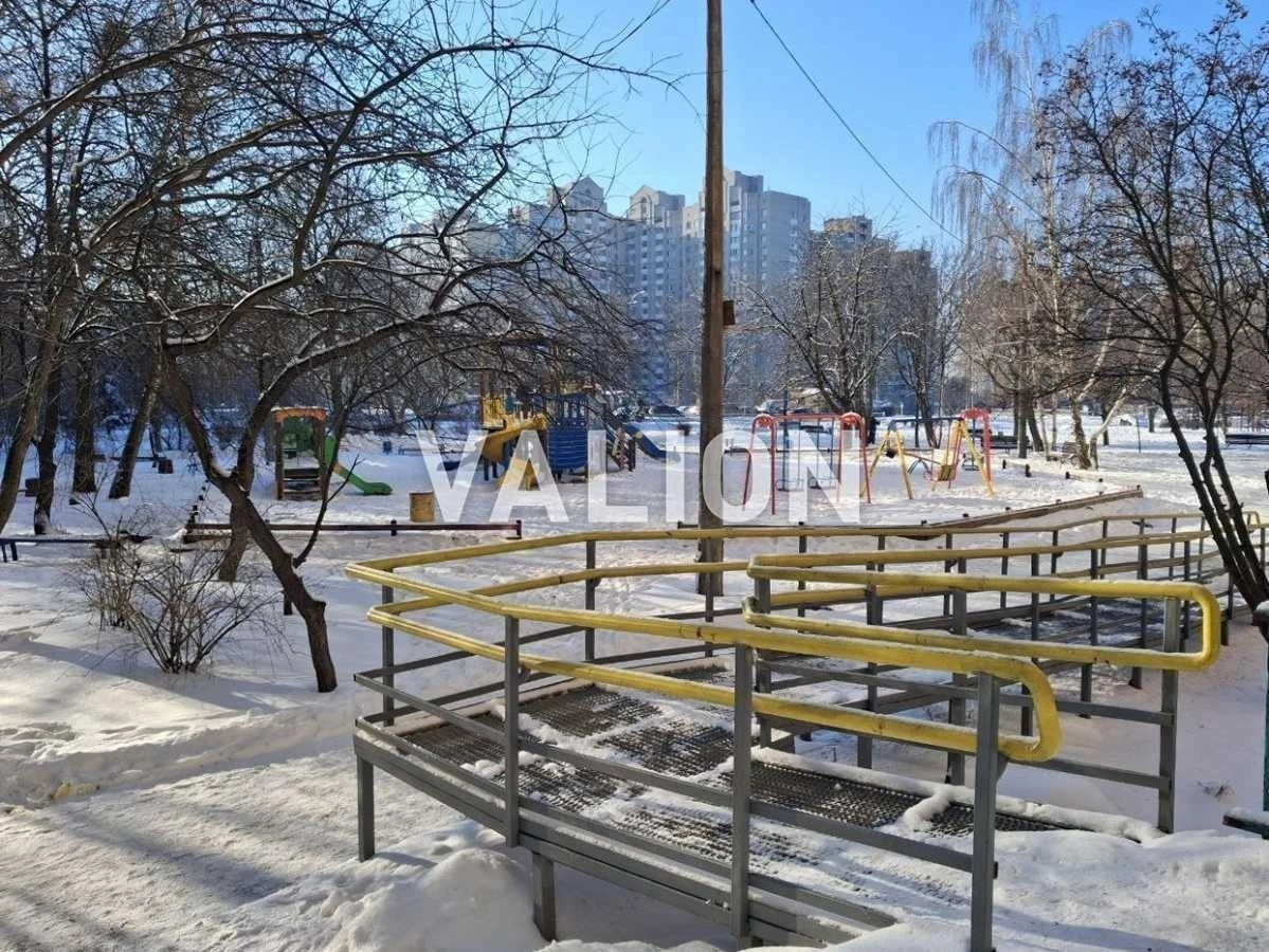 1-room apartment for sale 31 m², Chornobylska st., 24/26